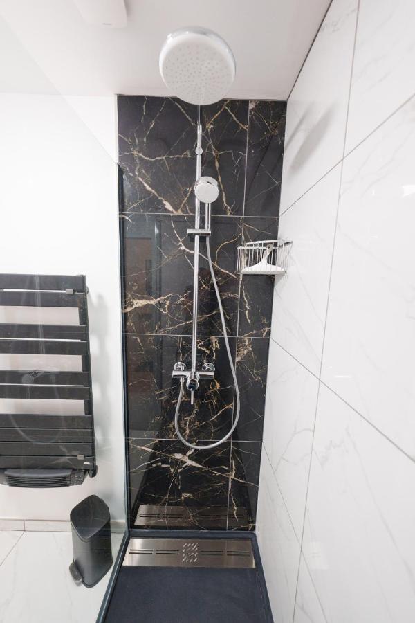 L'Escale Tropicale, Appartement Independant Avec Terrasse Privative Saint-Quentin  Esterno foto